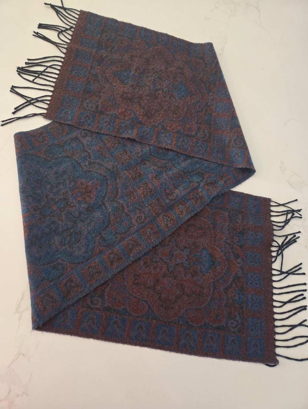 Emanuel Geraldo Made In Italy Gorgeous Patterned Fringe Scarf
